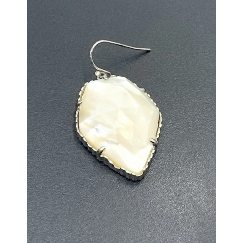 Kendra Scott this pair